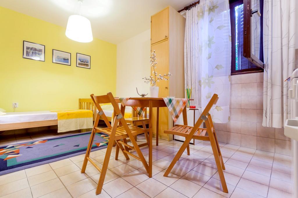 Guest House Marija Split Habitación foto